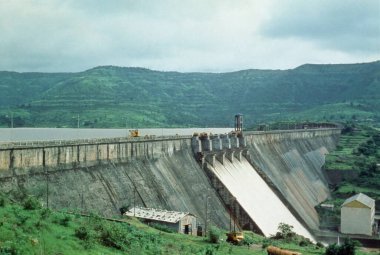 Akan Su, Versova Barajı, Hindistan 