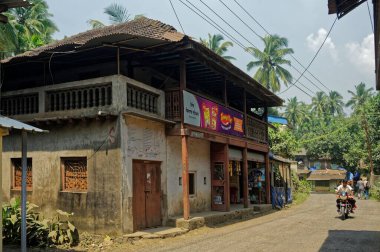 Chaul köyündeki eski evler, Raigad, Maharashtra, Hindistan, Asya 