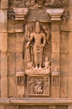 UNESCO Dünya Mirası Alanı, ayakta duran Vishnu, Pattadakal Tapınağı 'nda heykel, Karnataka, Hindistan