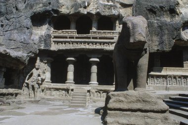 Fil Mağaraları ve Kailasa Tapınağı, Ellora, Aurangabad, Maharashtra, Hindistan, Asya