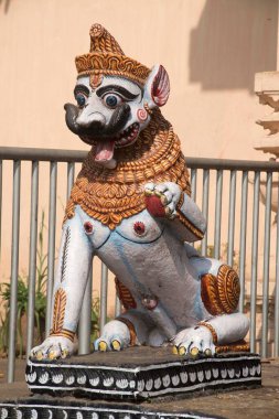 Lion statue entrance of gundicha temple, puri, orissa, india, asia  clipart