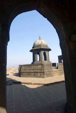 Chhatrapati Shivaji Maharaj 'dan Samadhi Fort Raigad; Maharashtra; Hindistan