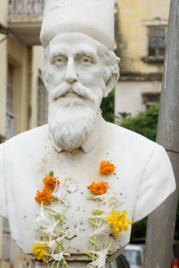 Dadabhoy Nawroji 'nin Parsi Müzesi' ndeki büstü, Bombay, Mumbai, Maharashtra, Hindistan 