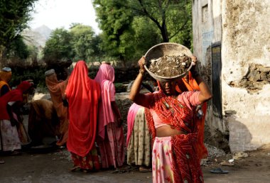 Kadınlar, Dilwara kasabası, Rajasmand bölgesi, Rajasthan, Hindistan 