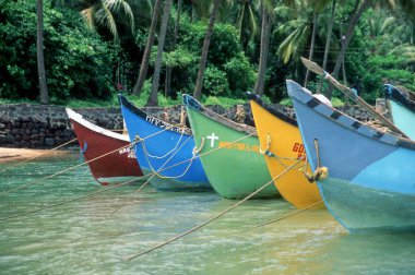 Baga sahilinde tekneler; Goa; Hindistan