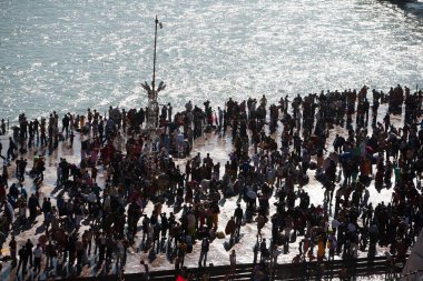 Ganga nehrinin müritleri Haridwar Uttarakhand Hindistan Asya 