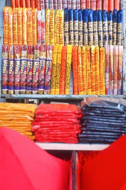 Namaz için Agarbattis ve diğer yazılar 