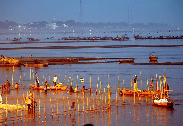 Boats Ferries Banks Ganges Ardh Kumbh Mela One Worlds Largest — Stock Photo, Image