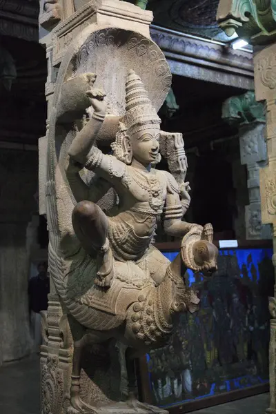 stock image Statue in art Museum 1000 pillared hall in Meenakshi Amman Temple built in 1623-55, Madurai, Tamil Nadu, India 