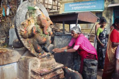 Meenakshi tapınağındaki Ganesh Ganpati Anıtı; Madurai; Tamil Nadu; Hindistan