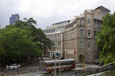 H C Dinshaw Binası Horniman Circle Mumbai Maharashtra Hindistan Asya Haziran 2012