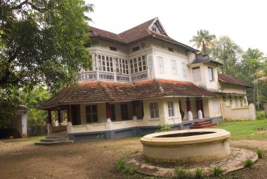Yüz yıllık Suriye Hristiyan evi Cherai, Kerala, Hindistan 'da. 