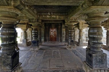 Brahma jinalaya basti tapınağı, lakkundi, Karnataka, Hindistan, Asya 