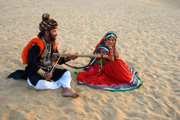 stock image Rajasthani folk singers, Khuhri, Jaisalmer, Rajasthan, India  