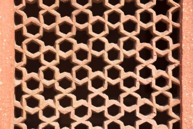 Kırmızı taş Jali 'nin mezarını oymuş Agra Uttar Pradesh Hindistan Asya 