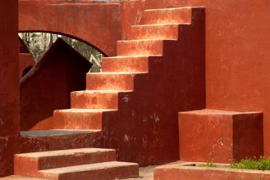 Jantar Mantar 'ın basamakları, MS 1725, Yeni Delhi, Hindistan