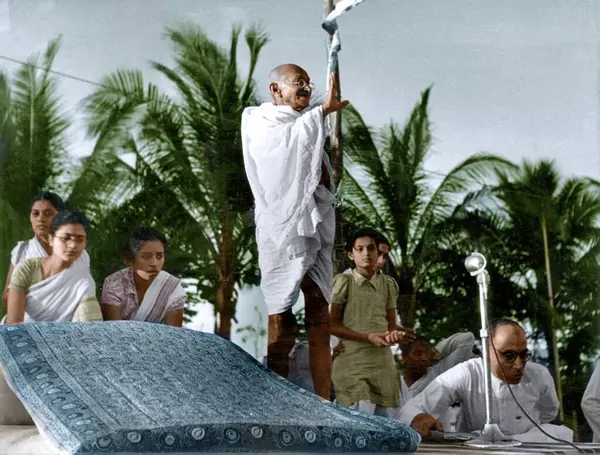 Mahatma Gandhi İnşaat İşçileri Konferansı, Madras, Tamil Nadu, Hindistan, Asya, 24 Ocak 1946