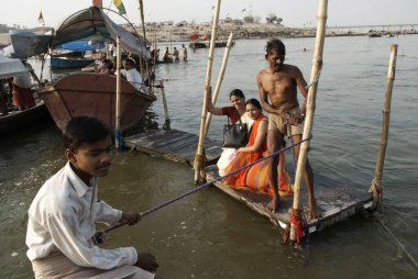 Triveni Sangam, Allahabad, Uttar Pradesh, Hindistan 'daki Kadınlar 