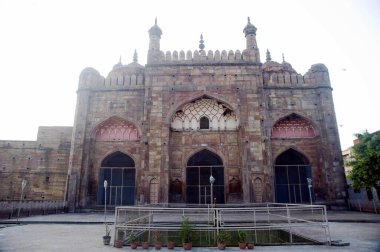 Alamgir Camii Varanasi Uttar Pradesh Hindistan Asya 