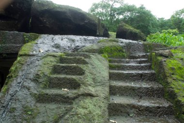 Kanheri mağaraları M.Ö. 1. yüzyılda inşa edilmiş. M.S. 9. yüzyıla, Borivali, Bombay Mumbai, Maharashtra, Hindistan 