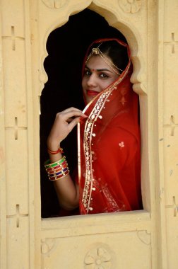 Ganj şapkalı kadın, Kuldhara, Jaisalmer, Rajasthan, Hindistan, Asya 