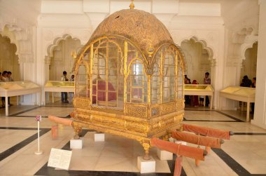 Mehrangarh 'daki tahtırevan Kalesi Jodhpur Rajasthan Hindistan Asya