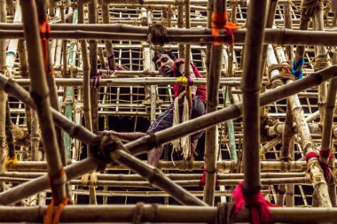 Geçici pandalda çalışan işçiler, durga festivali, kolkata, batı Bengal, Hindistan, Asya