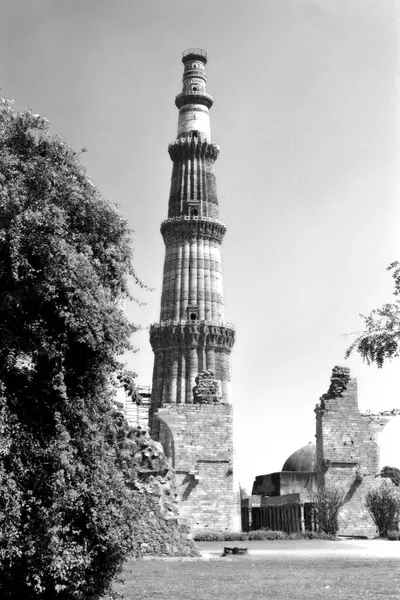 stock image Qutab Minar Indo-Islamic architecture in Delhi, India 