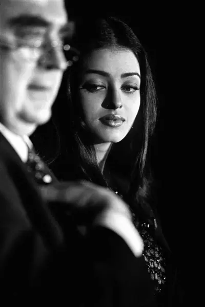 Güney Asya Hint Modeli Aishwarya Rai Nin Portresi Basın Toplantısında — Stok fotoğraf
