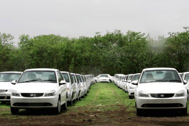 Tata motorları yeni ticari araçlar Tata Indigo Tata motorları Pune yakınlarında Pimpri, Maharashtra, Hindistan 