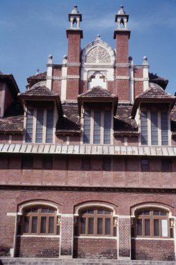 View of museum building in Kamati Baug, Vadodara, India clipart