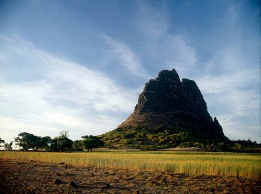 saptshrungi gadh mountain vani near, nashik, maharashtra, India, Asia clipart