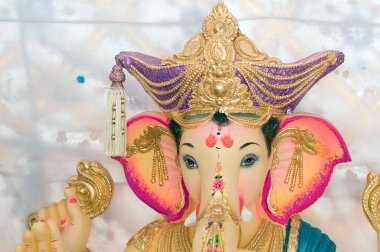 Hindistan 'ın Maharashtra bölgesindeki Pune' de Tanrı Ganesh 'in idolü.