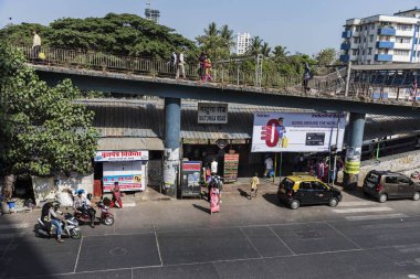 Matunga Tren İstasyonu, Mumbai, Maharashtra, Hindistan, Asya