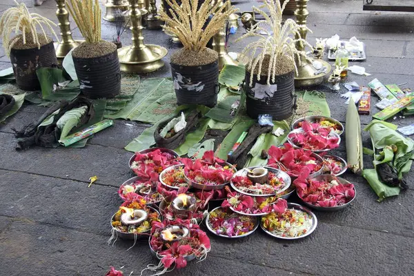 stock image Offering for puja, Parthasarthy temple, Aranmula, Kerala, India 