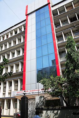 Mahatma Gandi Anıt Binası; J. Podar Yolu; Charni Yolu; Bombay Bombası; Maharashtra; Hindistan