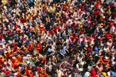 Ganesh Ganesh Ganpati Festivali Fil başındaki kalabalık. Lord Immersion visarjan, maharashtra, Hindistan