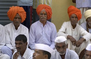 Ralegaon Siddhi 'nin topluluk toplantısı, Pune, Maharashtra, Hindistan yakınlarında. 