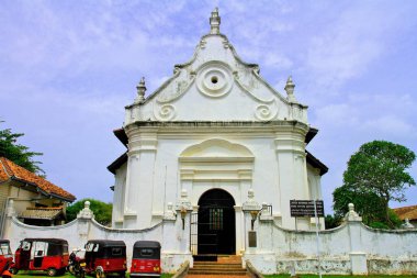Hollanda Reform Kilisesi, Galle, Sri Lanka dışındaki Otomobil Rickshaws 