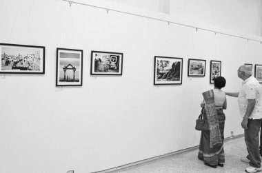 Jagdish Agarwal fotoğraf sergisi, Cihangir Sanat Galerisi, Mumbai, Maharashtra, Hindistan, Asya