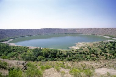 Lonar Gölü Göl Arabacısı, Hindistan 
