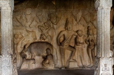 Carving at Krishna Mandapam Mahabalipuram at Tamilnadu India Asia  clipart