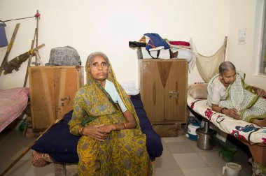 Vidhwa Mahila Ashram, Mathura, uttar pradesh, Hindistan, Asya 'nın kadını. 