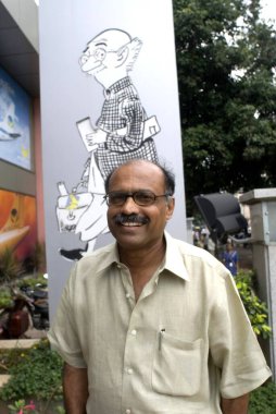 Deccan Havayolları 'ndan Kaptan Gopinath, Bangalore, Karnataka, Hindistan.   