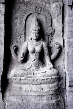 Badami mağaralarında Parvati heykeli, Karnataka, Hindistan  