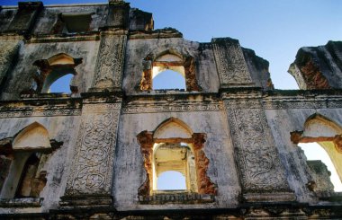 Idar 'daki Eski Saray Harabeleri, SabArkantha, Gujarat, Hindistan 