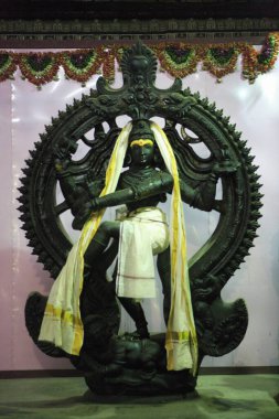 Lord Shiva or Natraja statue in art Museum 1000 pillared hall in Meenakshi Amman Temple built in 1623-55, Madurai, Tamil Nadu, India  