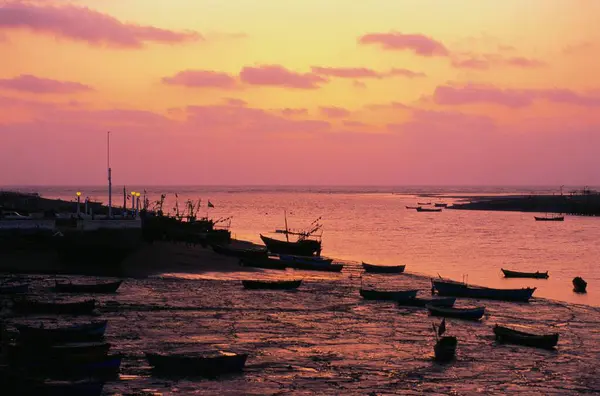 stock image Colourful Seascape after Sunset , Moti Daman , India