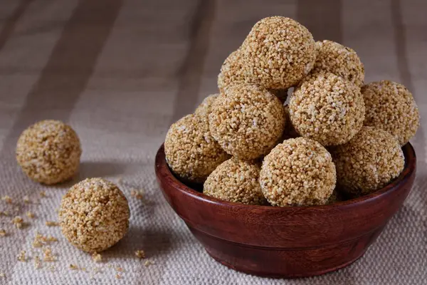 stock image Indian Food Rajgira Ladoo, sweet desert balls in the bowl on table 