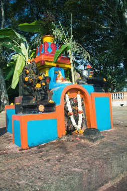 Triveni Sangam, Srirangapatnam, Karnataka, Hindistan 'da tapılan tanrılar 